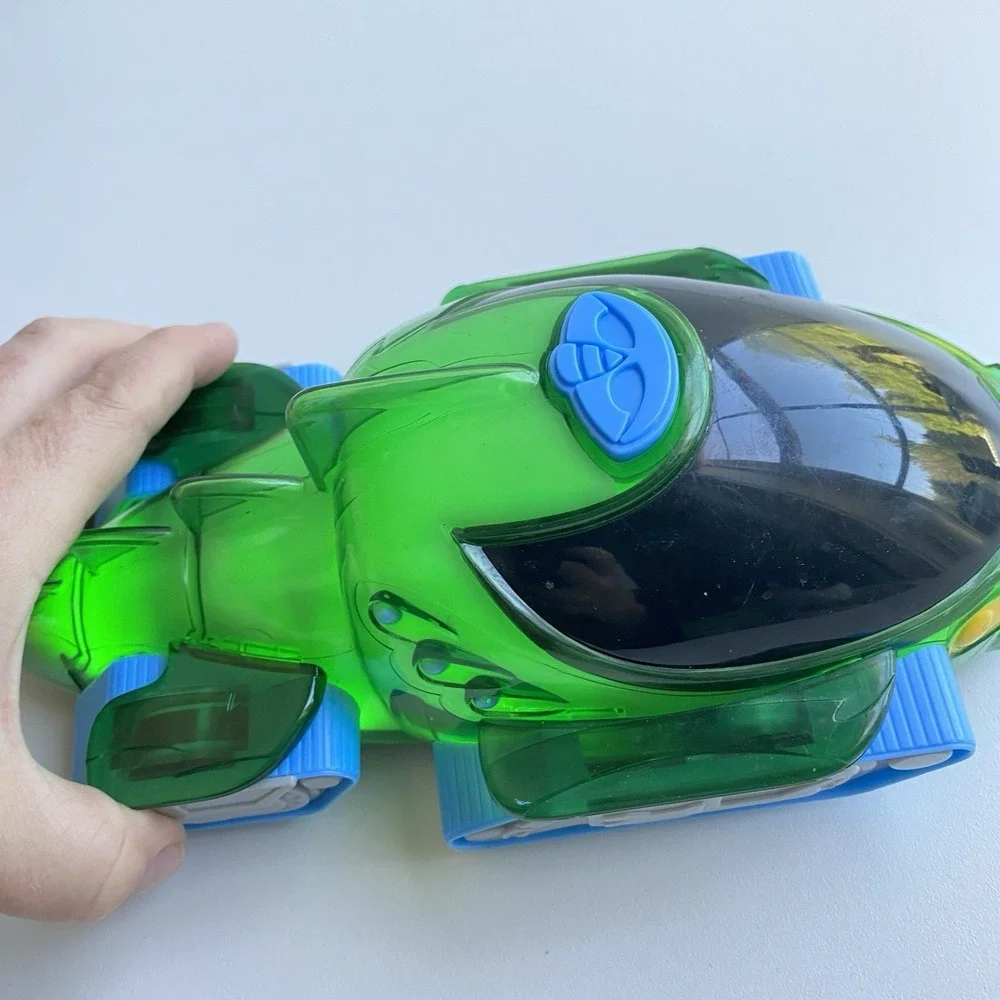 PJ Masks GEKKO OWLETTE LIGHT UP RACER Motorized Vehicle‎ with Light & Sounds Toy